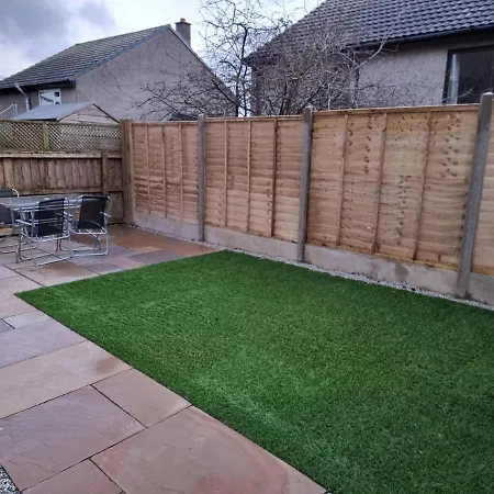 Large Newly Refurbished Modern House, Part Sea Views, South Facing Garden, Parking Villa Penzance Exterior photo