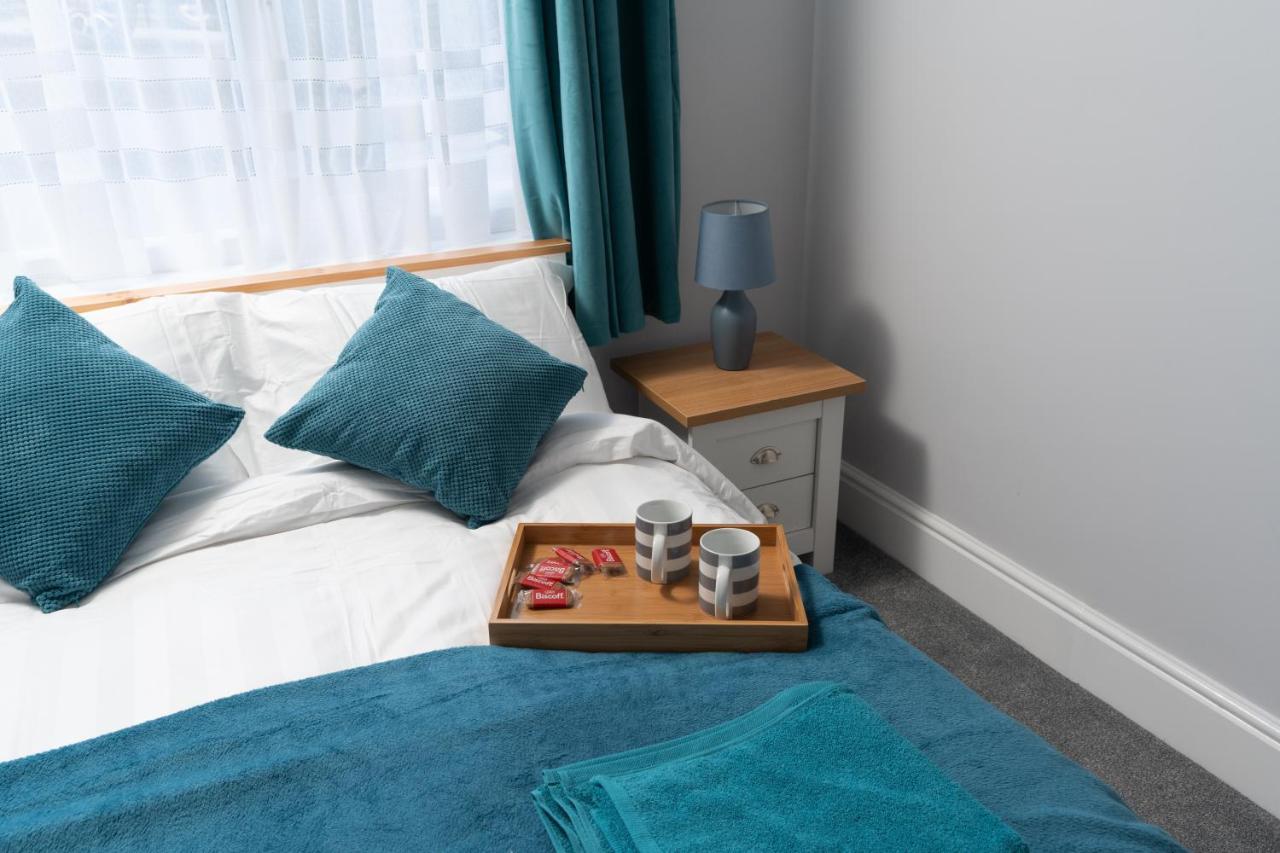 Holiday home Large Newly Refurbished Modern House, Part Sea Views, South Facing Garden, Parking Penzance